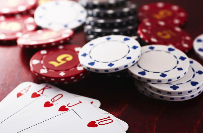 Giải thích chi tiết về Poker là gì